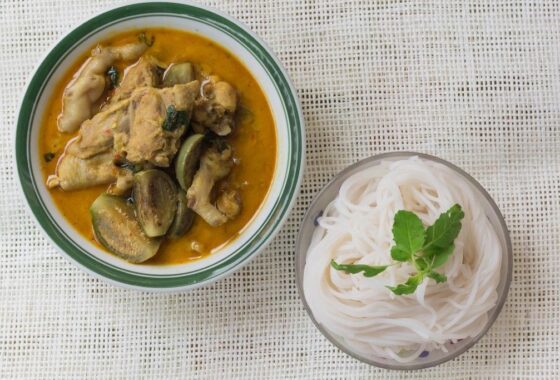 মুরগির ঝোল ও ভাত